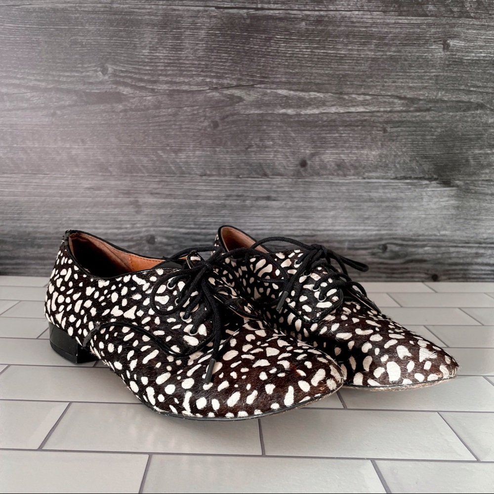 Dolce Vita Spotted Calf Hair Shoe Size 6
